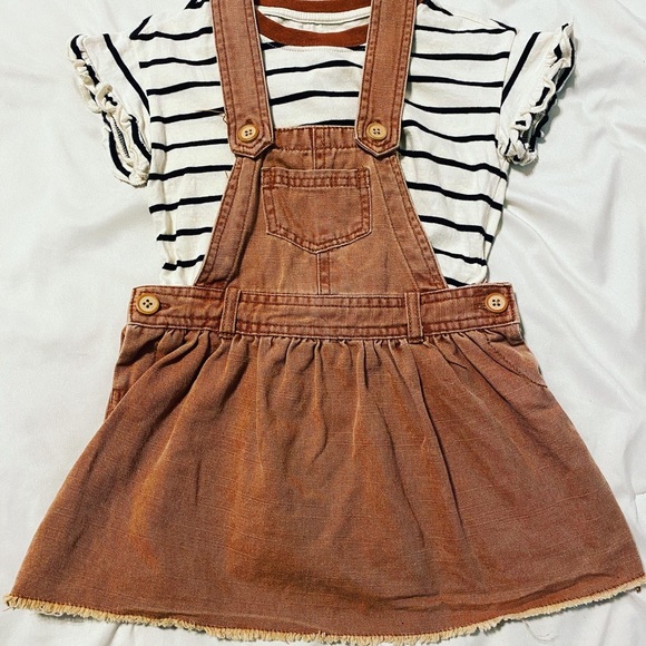 Toddler overall dress - Picture 1 of 3